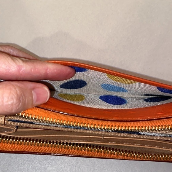 Kate Spade Riverside St Ostrich Wallet - Picture 4 of 13